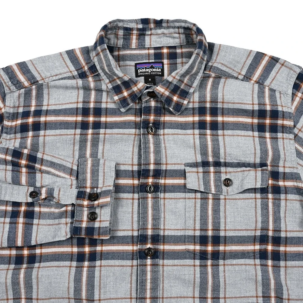 Patagonia Men's M Fjord Flannel L/S Lightweight‎ Shirt Plaid Style 54020 Hiking